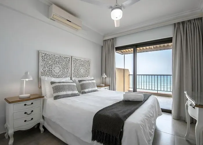 17 Bronze Beach Umhlanga Rocks