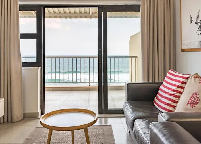 17 Bronze Beach Umhlanga Rocks